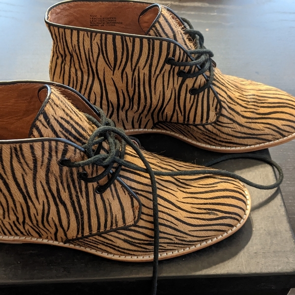 Matiko Boots - Picture 1 of 6